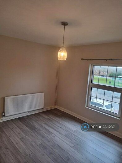 1 Bedroom Flat To Rent In Queensville, Stafford, ST17