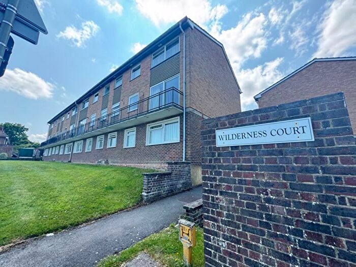 2 Bedroom Flat To Rent In Wilderness Road, Guildford, GU2