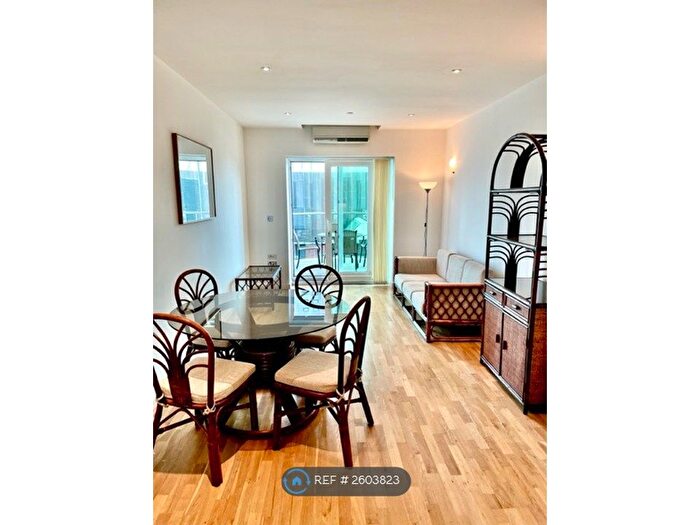 2 Bedroom Flat To Rent In Cavalier House, London, W5