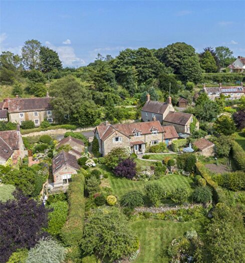 4 Bedroom Detached House For Sale In Cucklington, Wincanton, Somerset, BA9