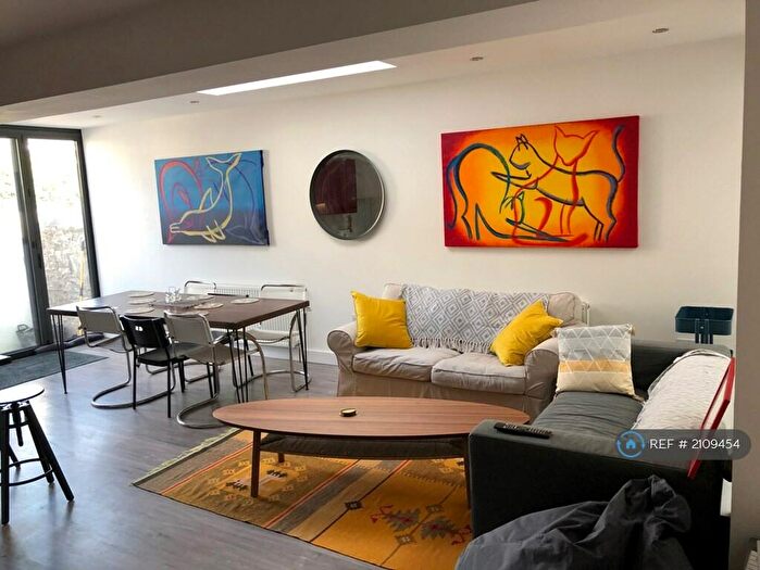 6 Bedroom Terraced House To Rent In Lisson Grove, Plymouth, PL4