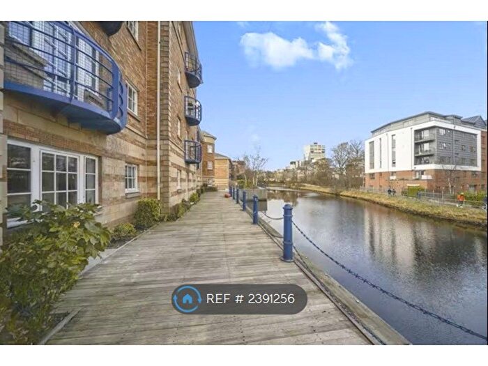 2 Bedroom Flat To Rent In Sheriff Bank, Edinburgh, EH6