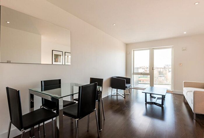 1 Bedroom Flat To Rent In Parker Building, Bermondsey, SE16