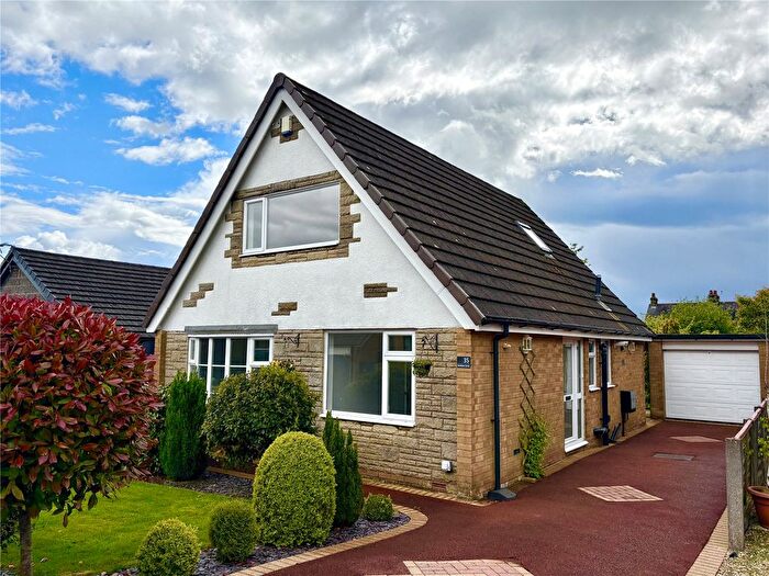 2 Bedroom Detached House To Rent In Waddow Grove, Waddington, Clitheroe, Lancashire, BB7