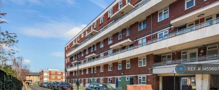4 Bedroom Maisonette To Rent In Fellows Court, London, E2