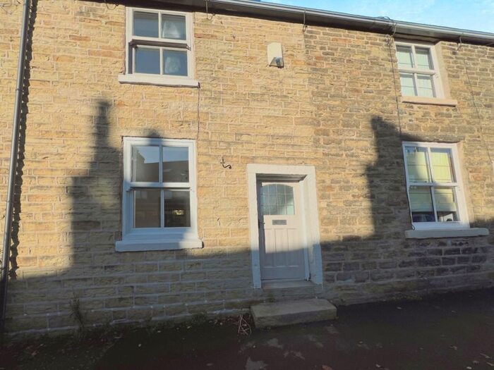 2 Bedroom Cottage To Rent In Bolton Road, Edgworth, Bolton, BL7