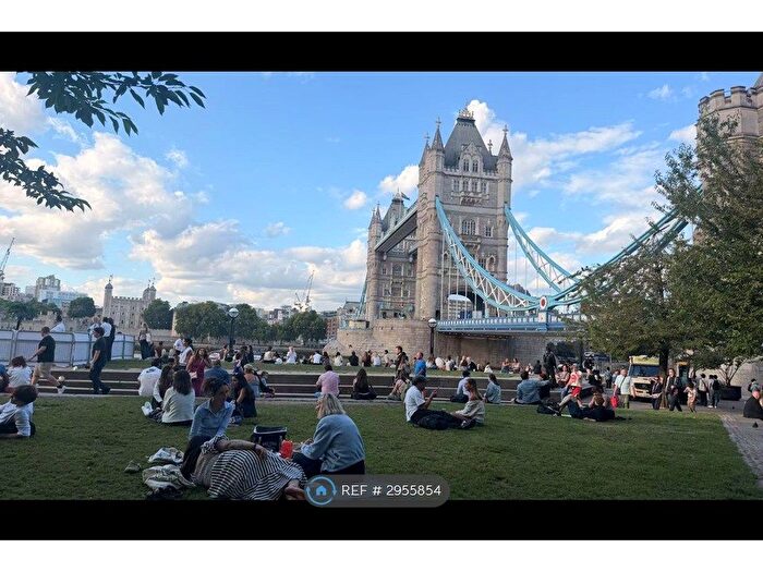 4 Bedroom End Of Terrace House To Rent In London, London, E1W