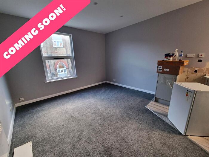 Studio To Rent In Balmoral Road, Gillingham, ME7