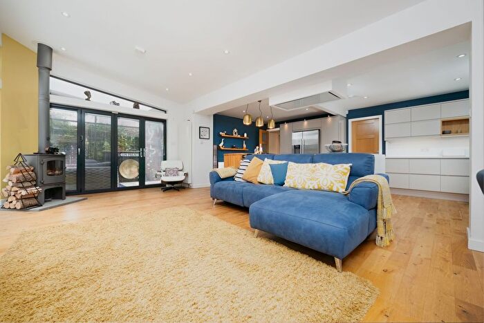 5 Bedroom Detached House For Sale In Finbraken Drive, Gourock, PA19