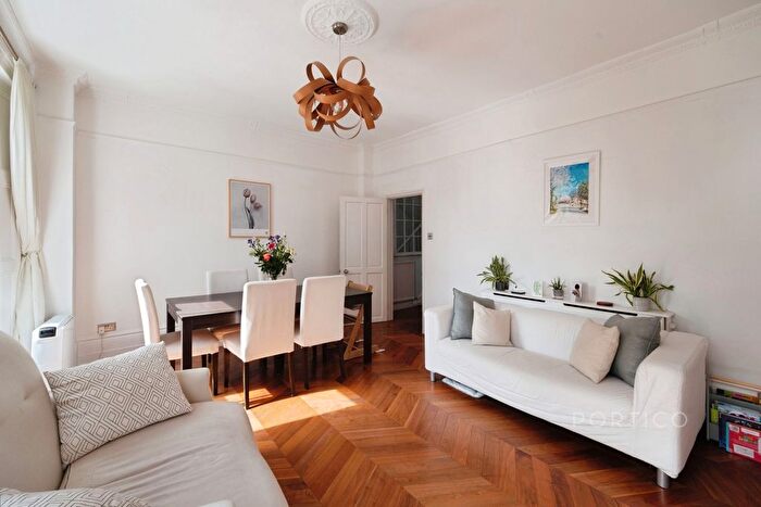 2 Bedroom Terraced House To Rent In Almorah Road, N1