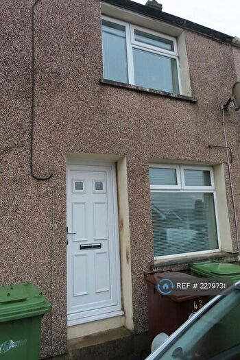 2 Bedroom Terraced House To Rent In Mount Pleasant Road, Risca, Newport, NP11