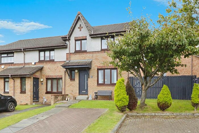 3 Bedroom End Of Terrace House For Sale In Louden Hill Way, Glasgow, G33