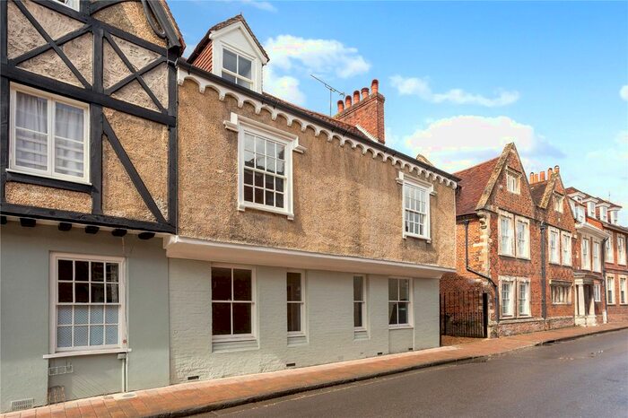 5 Bedroom Terraced House To Rent In Kingsgate Street, Winchester, Hampshire, SO23