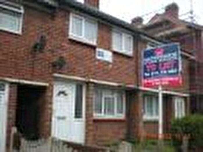 2 Bedroom Terraced House To Rent In St Saviours Road, Birmingham, B8