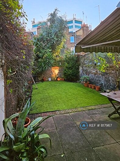 3 Bedroom Flat To Rent In Beatty Street, London, NW1