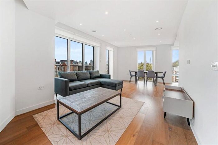 2 Bedroom Flat To Rent In Truro House, Mount Pleasant, WC1X