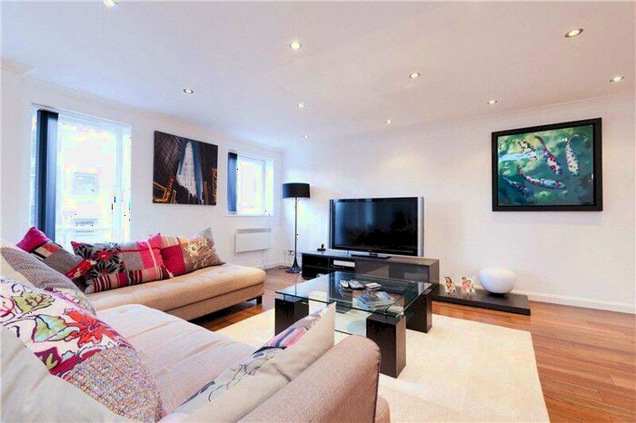 2 Bedroom Flat To Rent In Meridian Place, South Quay, E14