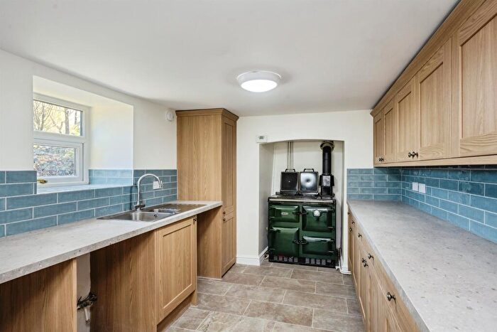 4 Bedroom Farm House For Sale In Rhydypandy Road, Morriston, Swansea, SA6