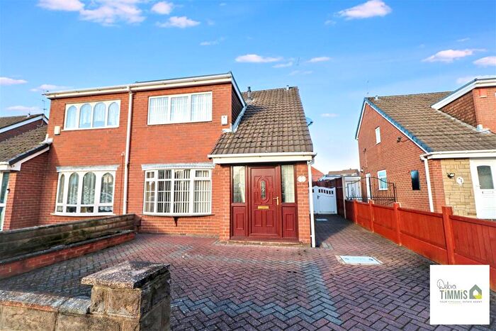 3 Bedroom Semi-Detached House For Sale In Malstone Avenue, Baddeley Green, Stoke-On-Trent, ST2