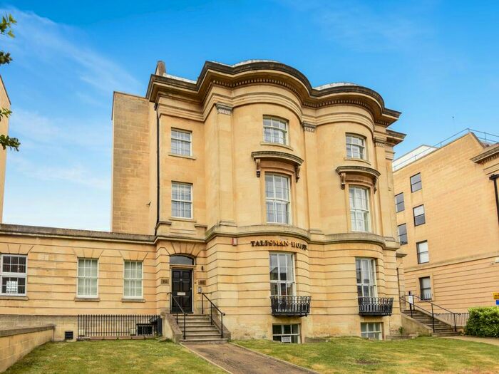 1 Bedroom Apartment To Rent In Talisman House, Kings Road, Reading, RG1