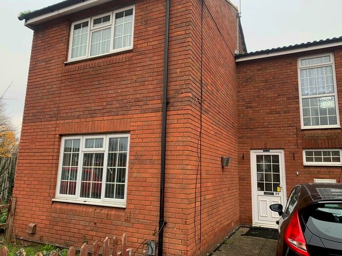 3 Bedroom House To Rent In Cornbrook Road, HP21
