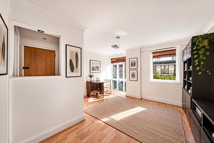 1 Bedroom Flat To Rent In King And Queen Wharf, Rotherhithe, SE16
