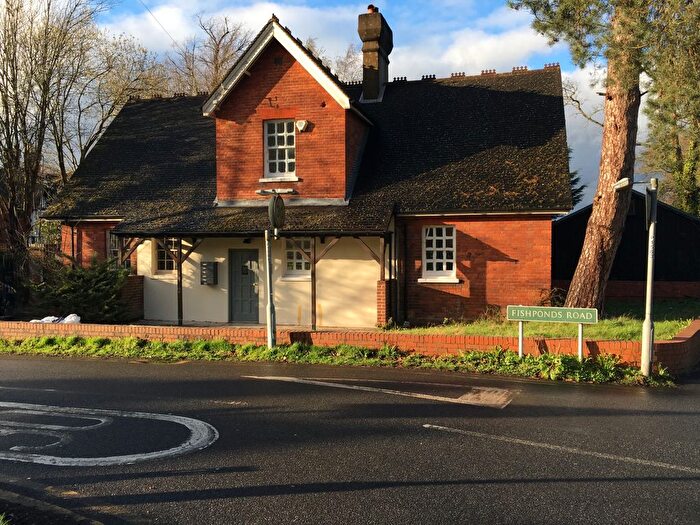 1 Bedroom Flat To Rent In Ravenscourt, Fishponds Rd, Keston, BR2