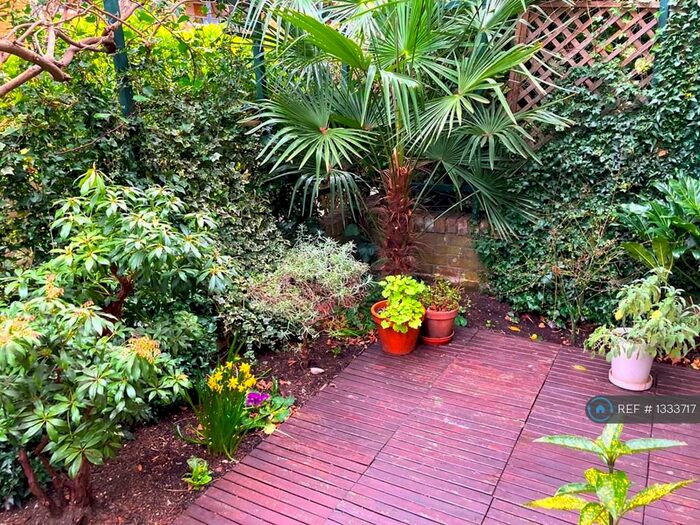 1 Bedroom Flat To Rent In Harewood Avenue, London, NW1