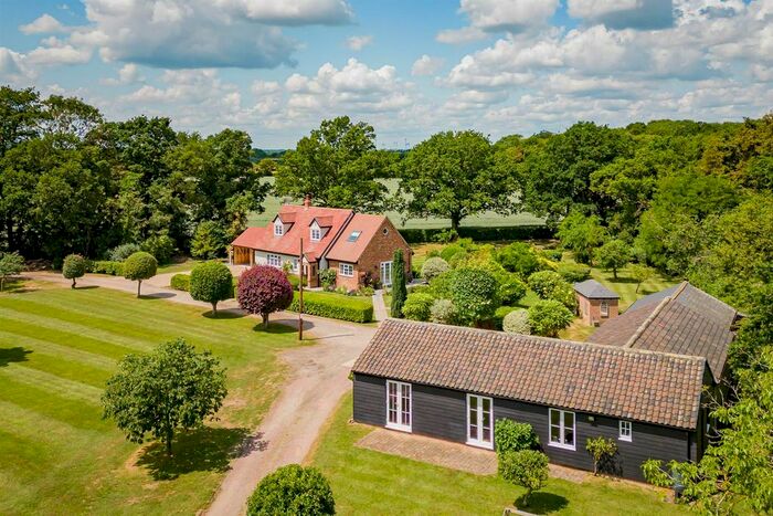 3 Bedroom Detached House For Sale In Great Leighs, Chelmsford, CM3