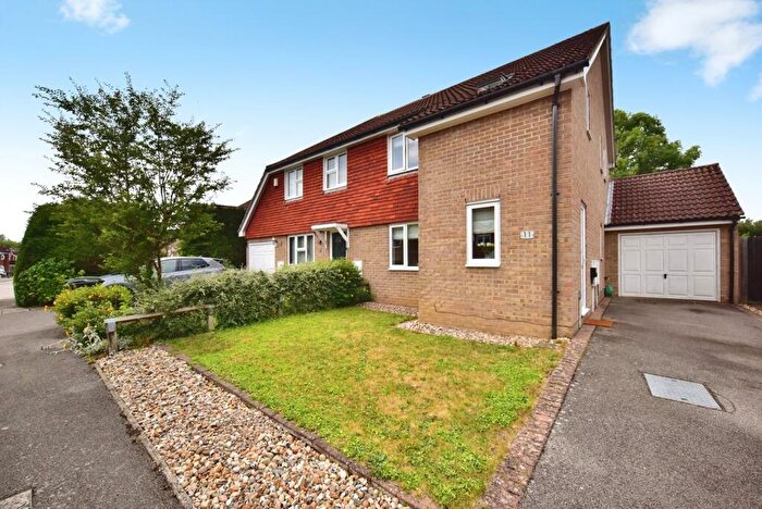 3 Bedroom Semi Detached House For Sale In Coltsfoot Drive, Weavering, Maidstone, Kent, ME14