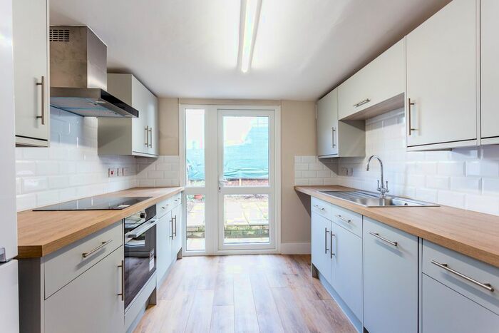 1 Bedroom Flat To Rent In Lower Boston Road, London, W7