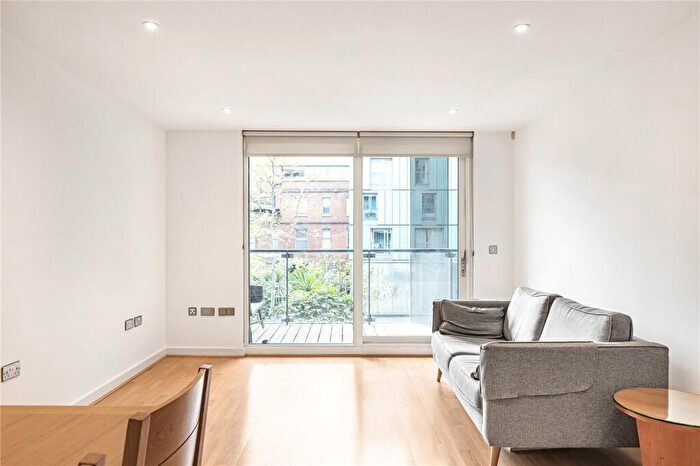 1 Bedroom Apartment To Rent In Brewhouse Yard, London, EC1V