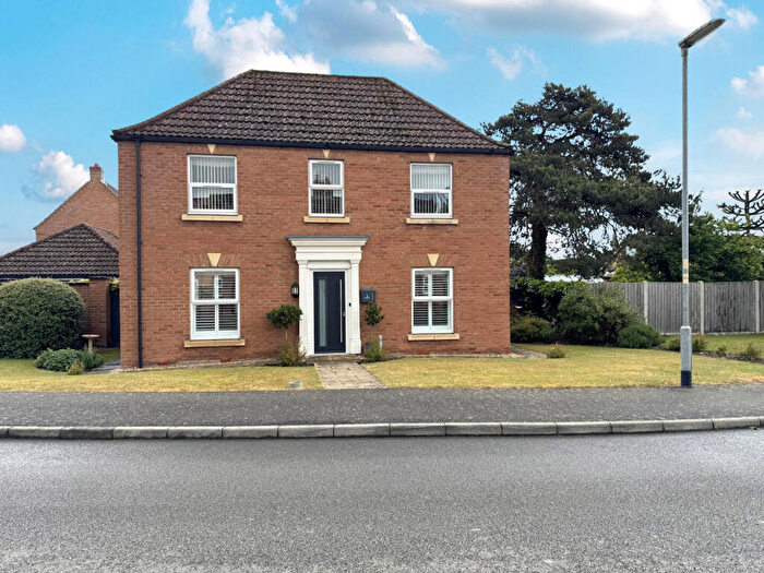 4 Bedroom Detached House For Sale In Grange Drive, Tattershall, LN4