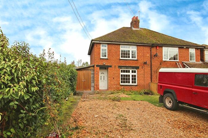 3 Bedroom End Of Terrace House For Sale In Bloswood Lane, Whitchurch, Hampshire, RG28