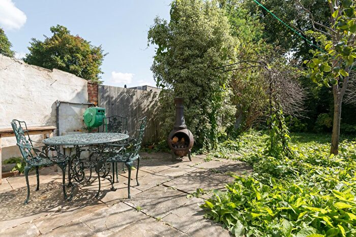 4 Bedroom Terraced House To Rent In Consort Road, London, SE15