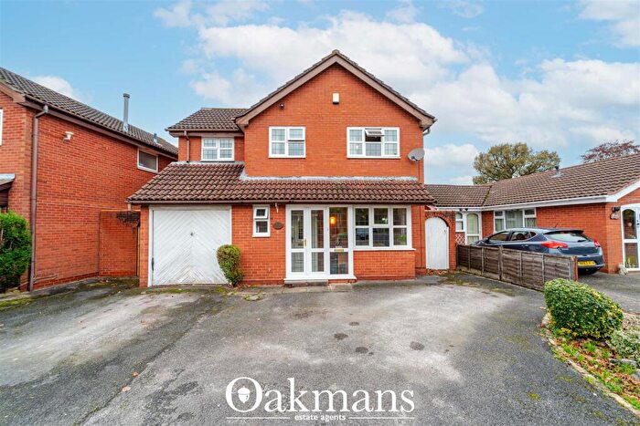 4 Bedroom Detached House For Sale In Newey Road, Birmingham, B28