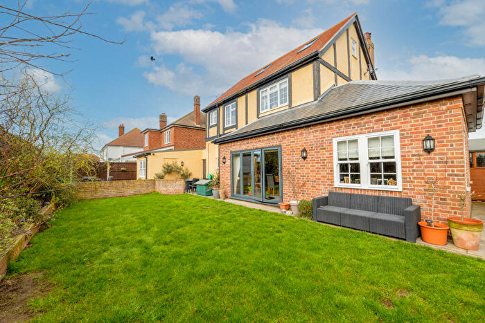 4 Bedroom Detached House For Sale In Queensway, Clacton-On-Sea, CO15