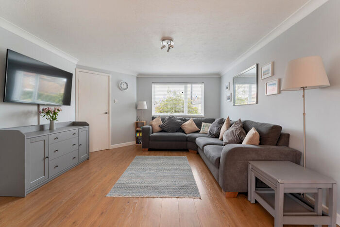 3 Bedroom Terraced House To Rent In Manchester Road, London, E14