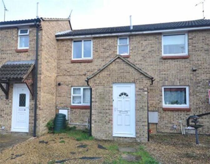 2 Bedroom Terraced House For Sale In Cloudberry Road, Swindon, SN25