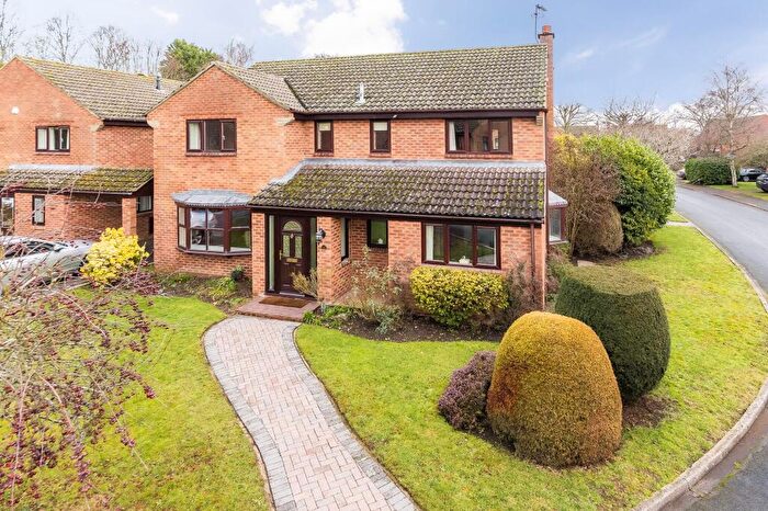 4 Bedroom Detached House For Sale In The Farthings, Marcham, OX13