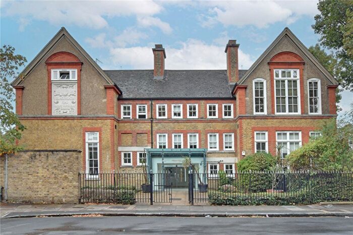 2 Bedroom Flat For Sale In Charter Buildings, Catherine Grove, Greenwich, London, SE10