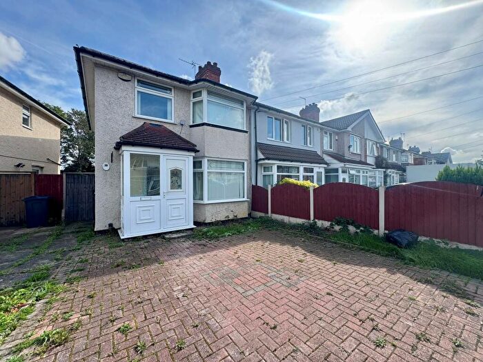 3 Bedroom House To Rent In Colemeadow Road, B13