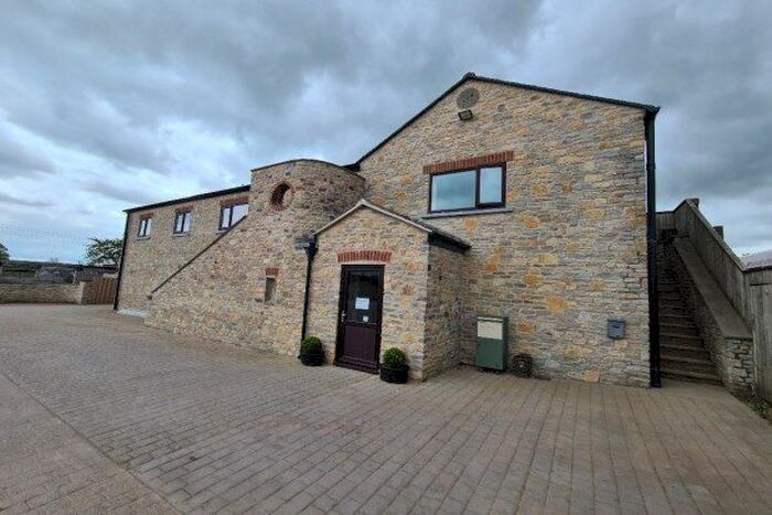 2 Bedroom Flat To Rent In Babcary, Somerton, TA11