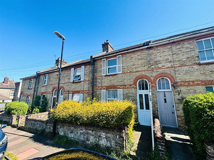 2 Bedroom Terraced House To Rent In Okehurst Road, Eastbourne, BN21