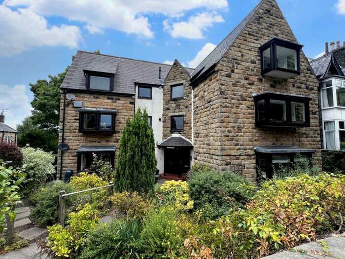 2 Bedroom Flat To Rent In Albany Walk, Ilkley, LS29