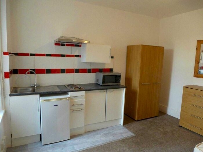 Studio To Rent In Hamilton Road, Reading, RG1