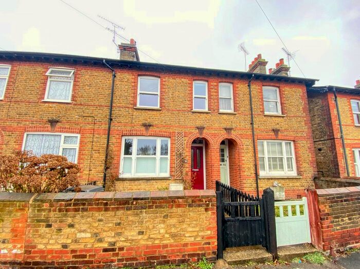 2 Bedroom Semi-Detached House To Rent In Marconi Road, Chelmsford, CM1