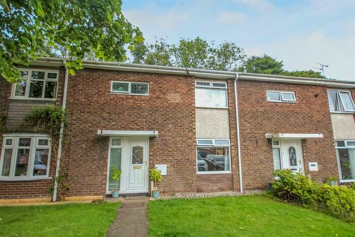 3 Bedroom Terraced House To Rent In Linden Drive, Hurworth Place, Darlington, DL2