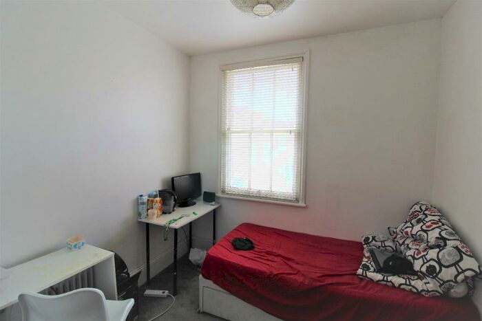 1 Bedroom Flat To Rent In Chesham Road, Brighton, BN2