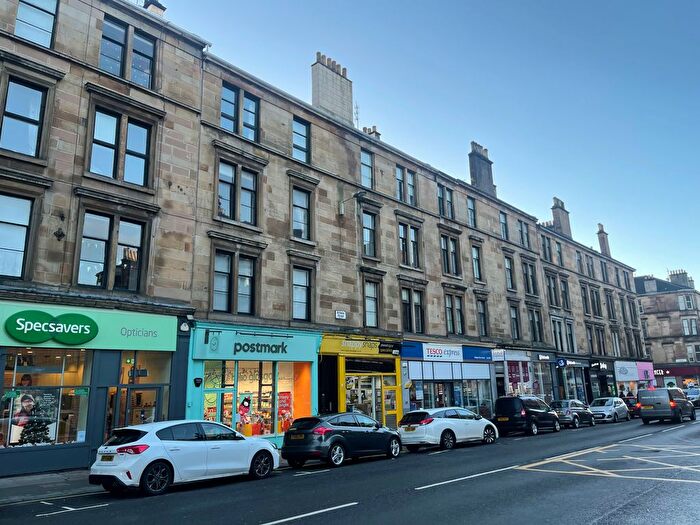 3 Bedroom Flat To Rent In Byres Road, Glasgow, G12
